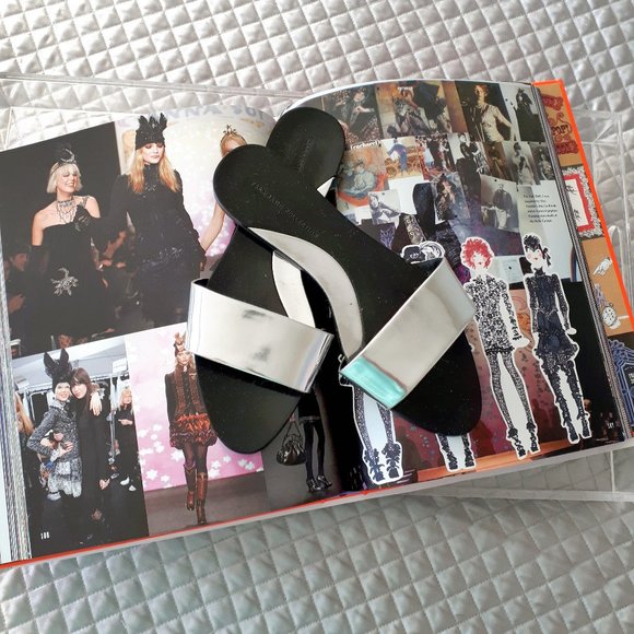 Zara Shoes - Zara patent metallic silver pool slide sandals